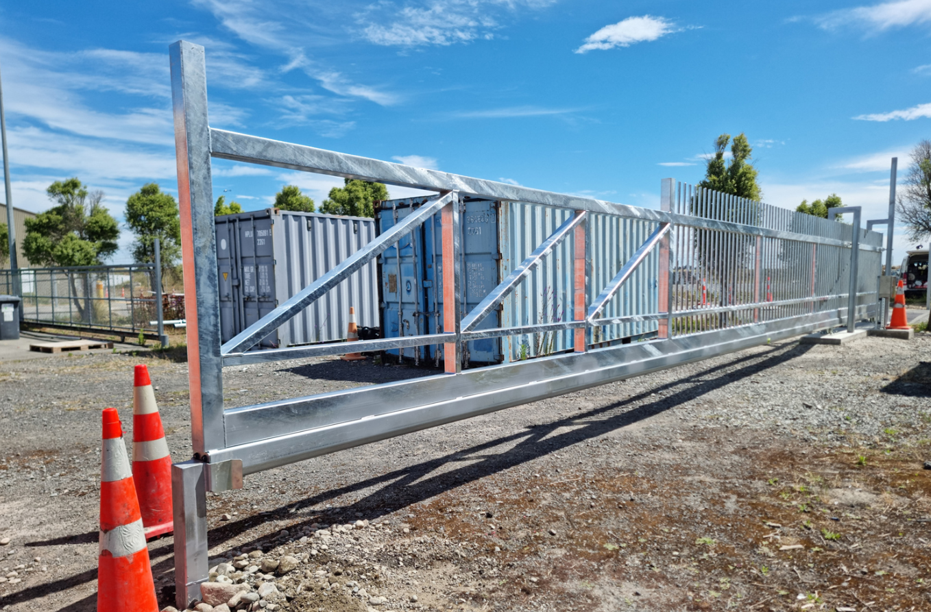commercial gate