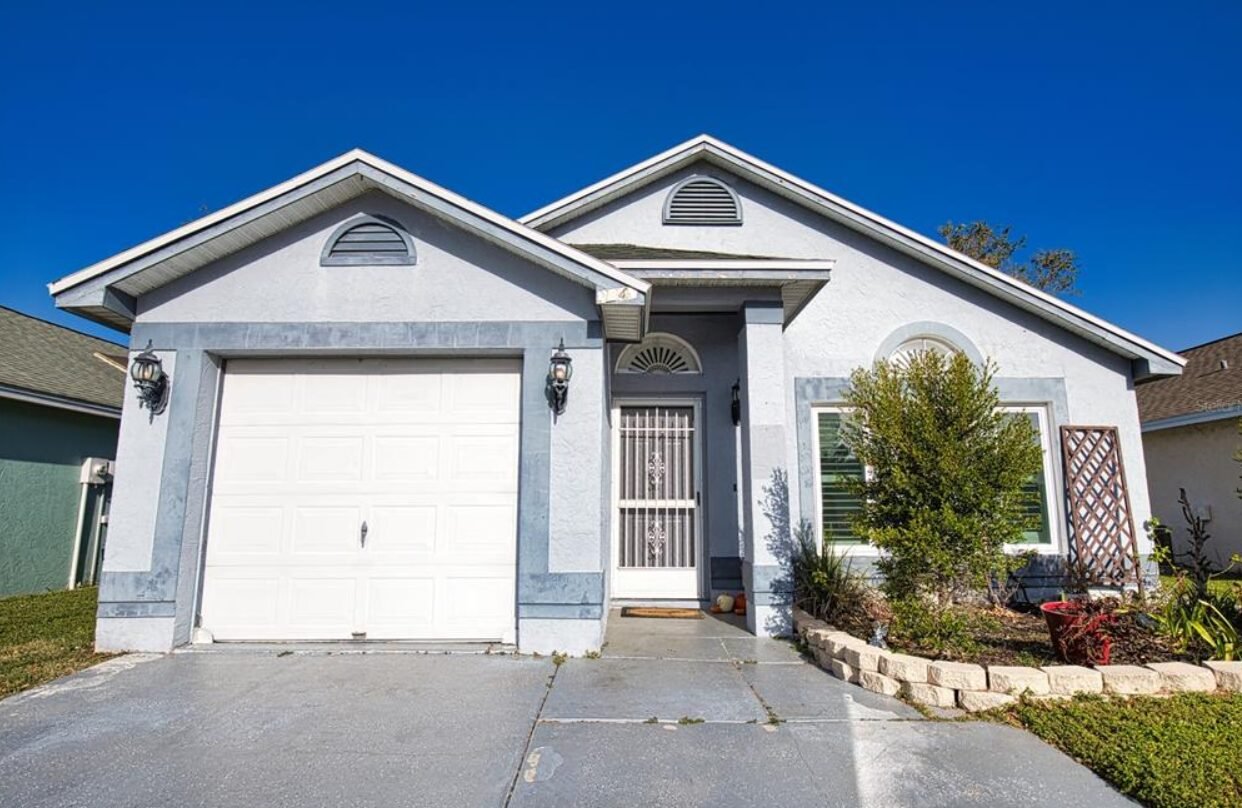 Garage Door Installation and Upgrades West Bradenton